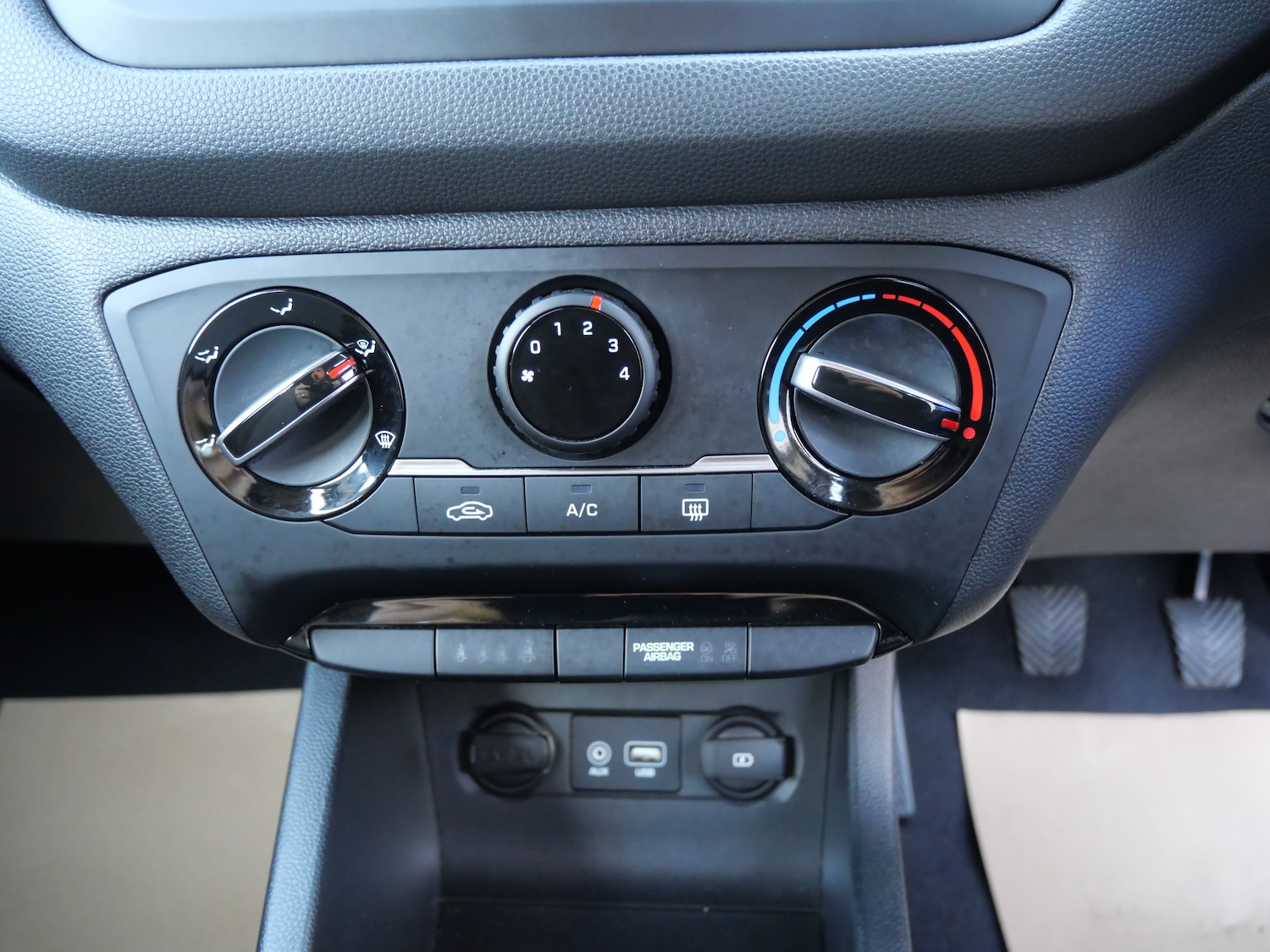 Used Hyundai i20 2019 for sale - 76637947: Photo 19