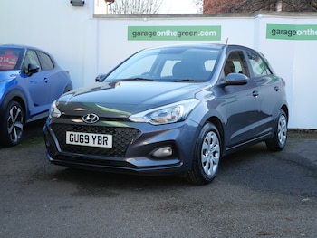 Used Hyundai i20 2019 for sale - 76637947: Photo