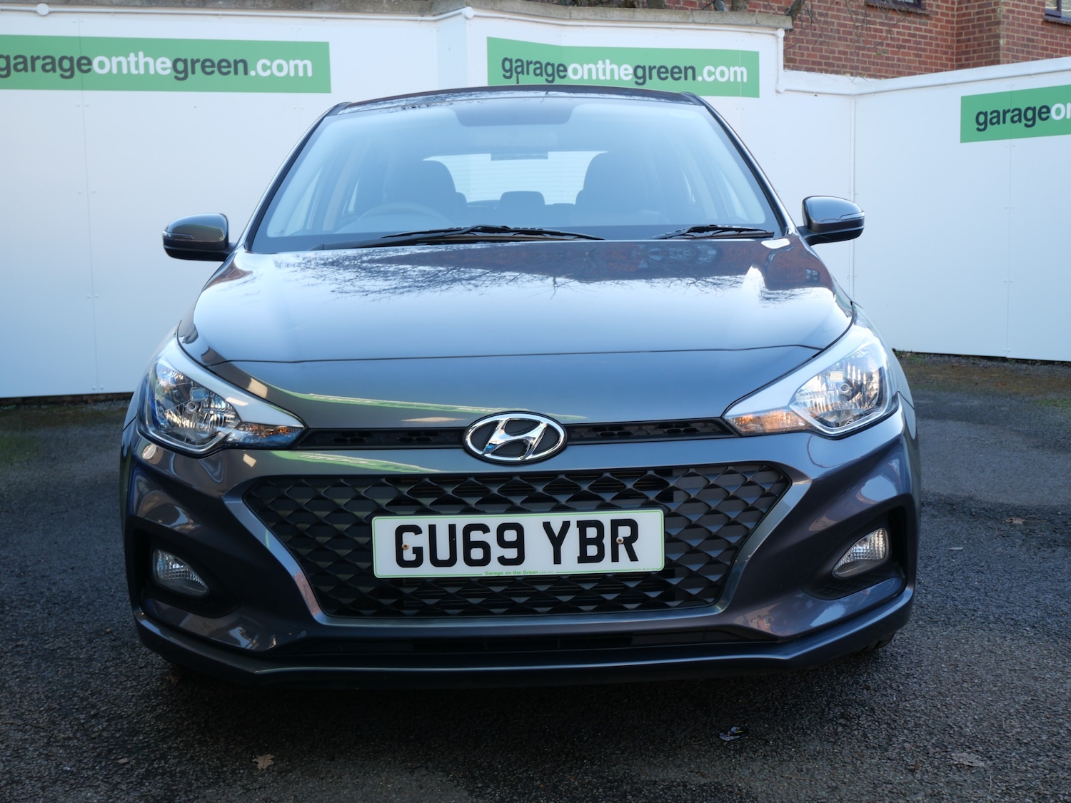 Used Hyundai i20 2019 for sale - 76637947: Photo 2