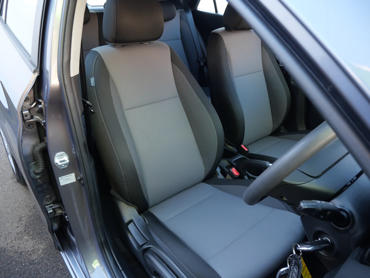 Used Hyundai i20 2019 for sale - 76637947: Photo 9