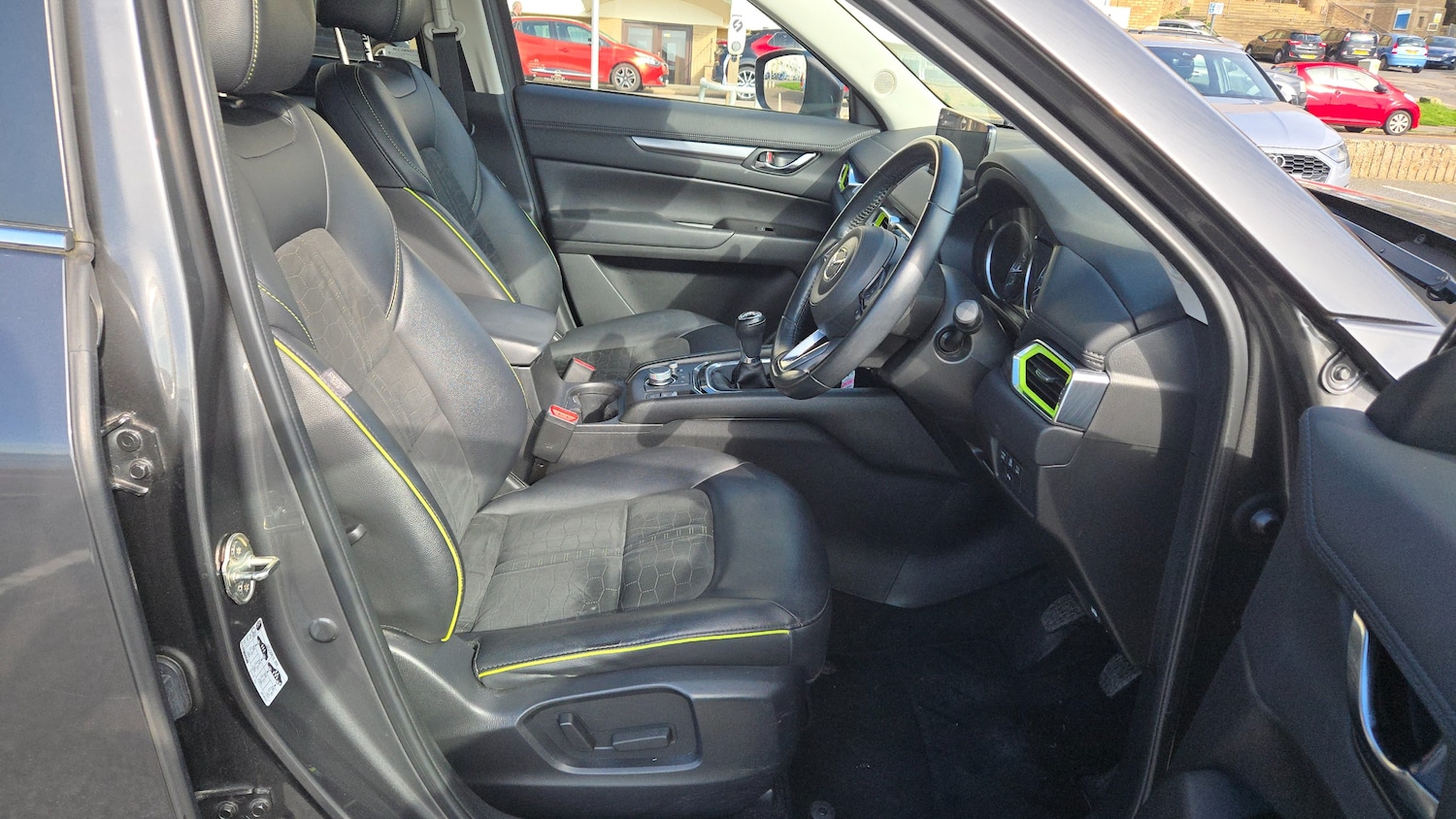 Used Mazda CX-5 2022 for sale - 77733503: Photo 5