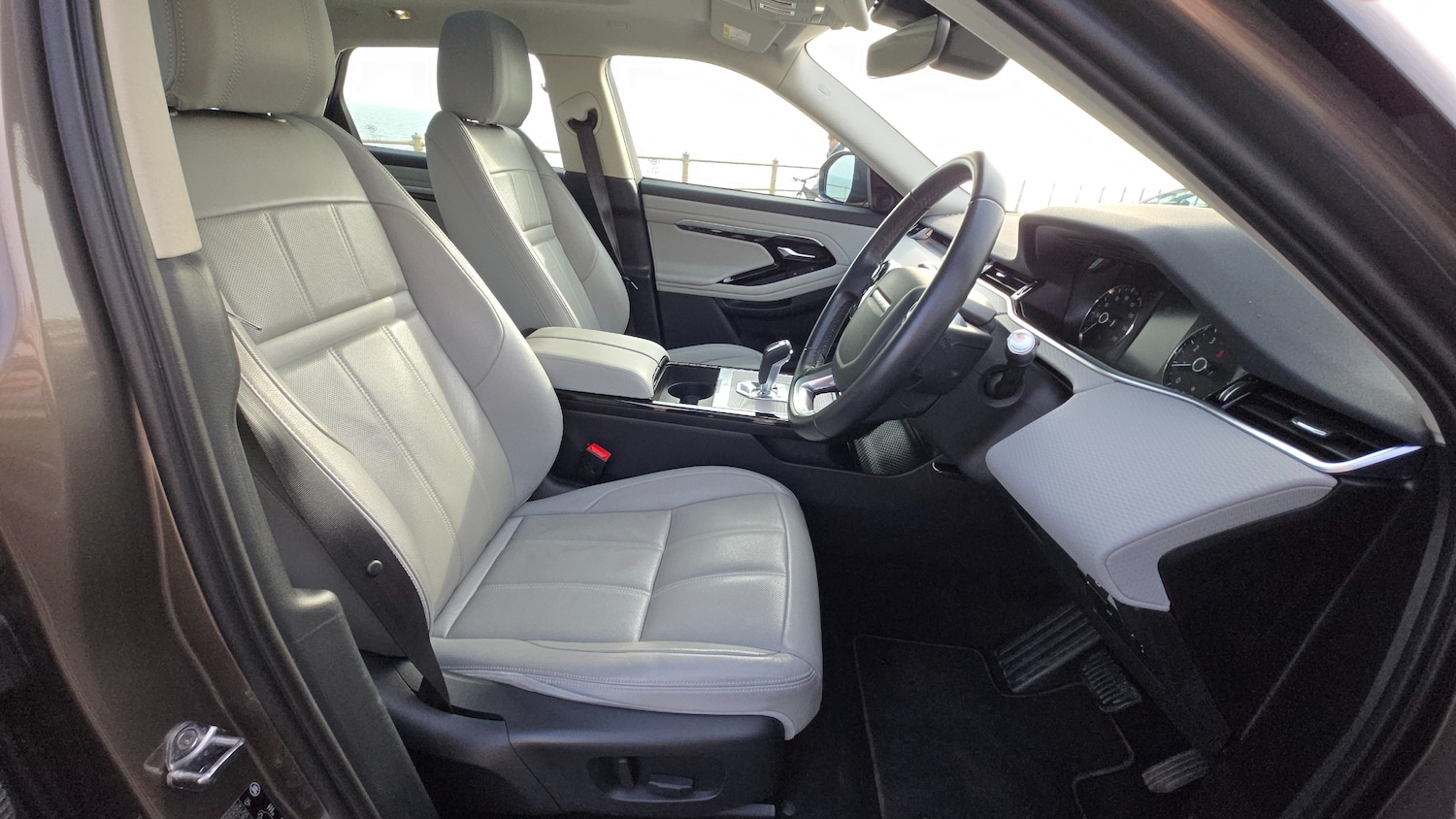 Used Land Rover Range Rover Evoque 2019 for sale - 77997679: Photo 4