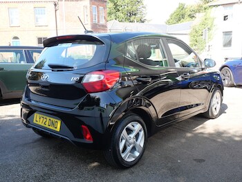 Used Hyundai i10 2023 for sale - 75778829: Photo