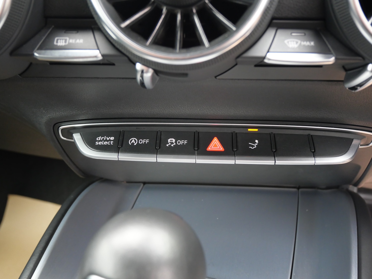 Used Audi TT 2016 for sale - 76637923: Photo 18