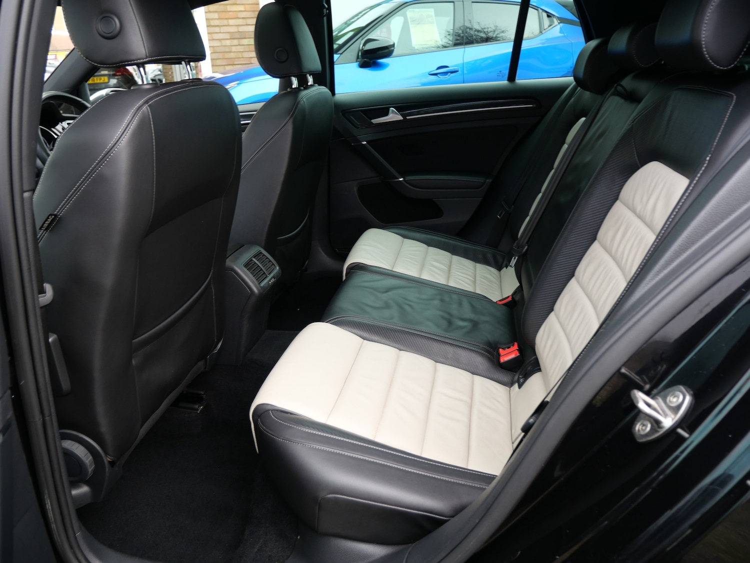 Used Volkswagen Golf 2016 for sale - 76637946: Photo 11