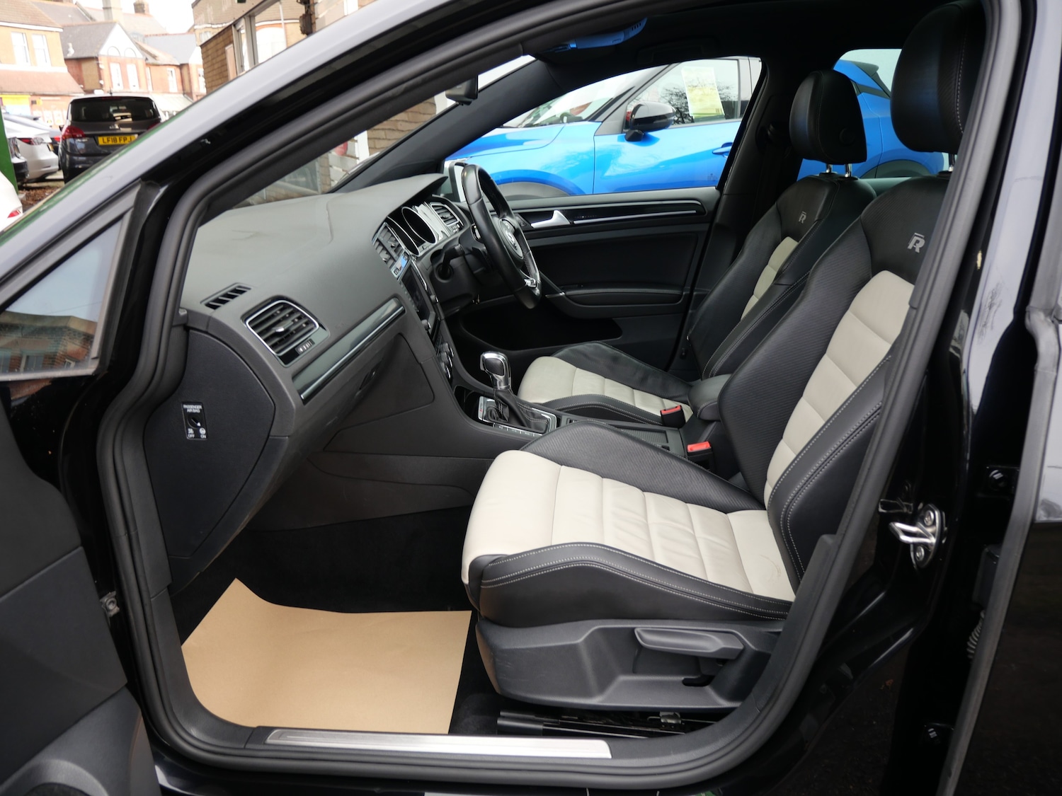 Used Volkswagen Golf 2016 for sale - 76637946: Photo 13