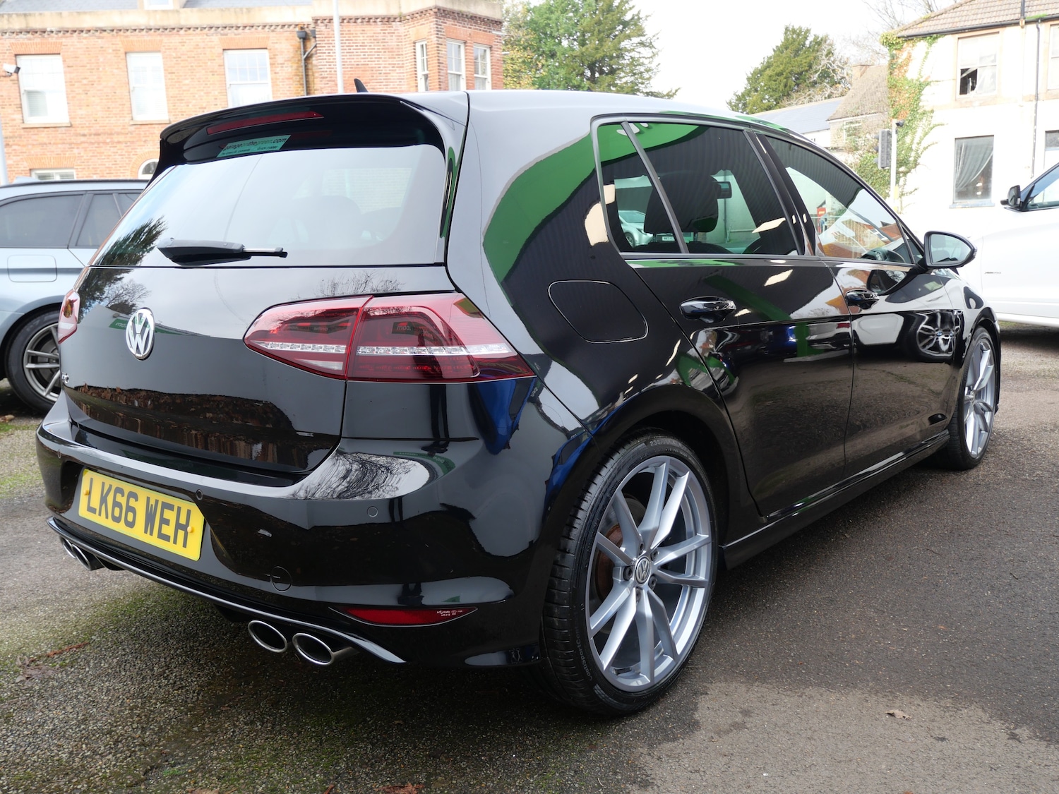 Used Volkswagen Golf 2016 for sale - 76637946: Photo 4