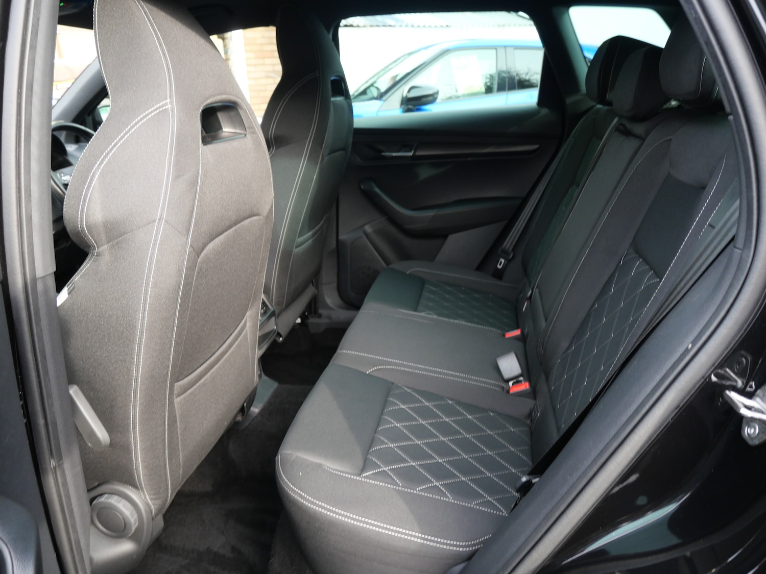 Used Skoda Karoq 2020 for sale - 76637921: Photo 11