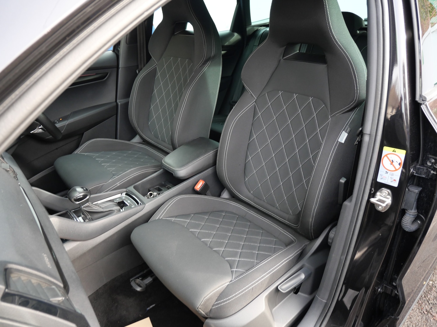 Used Skoda Karoq 2020 for sale - 76637921: Photo 12