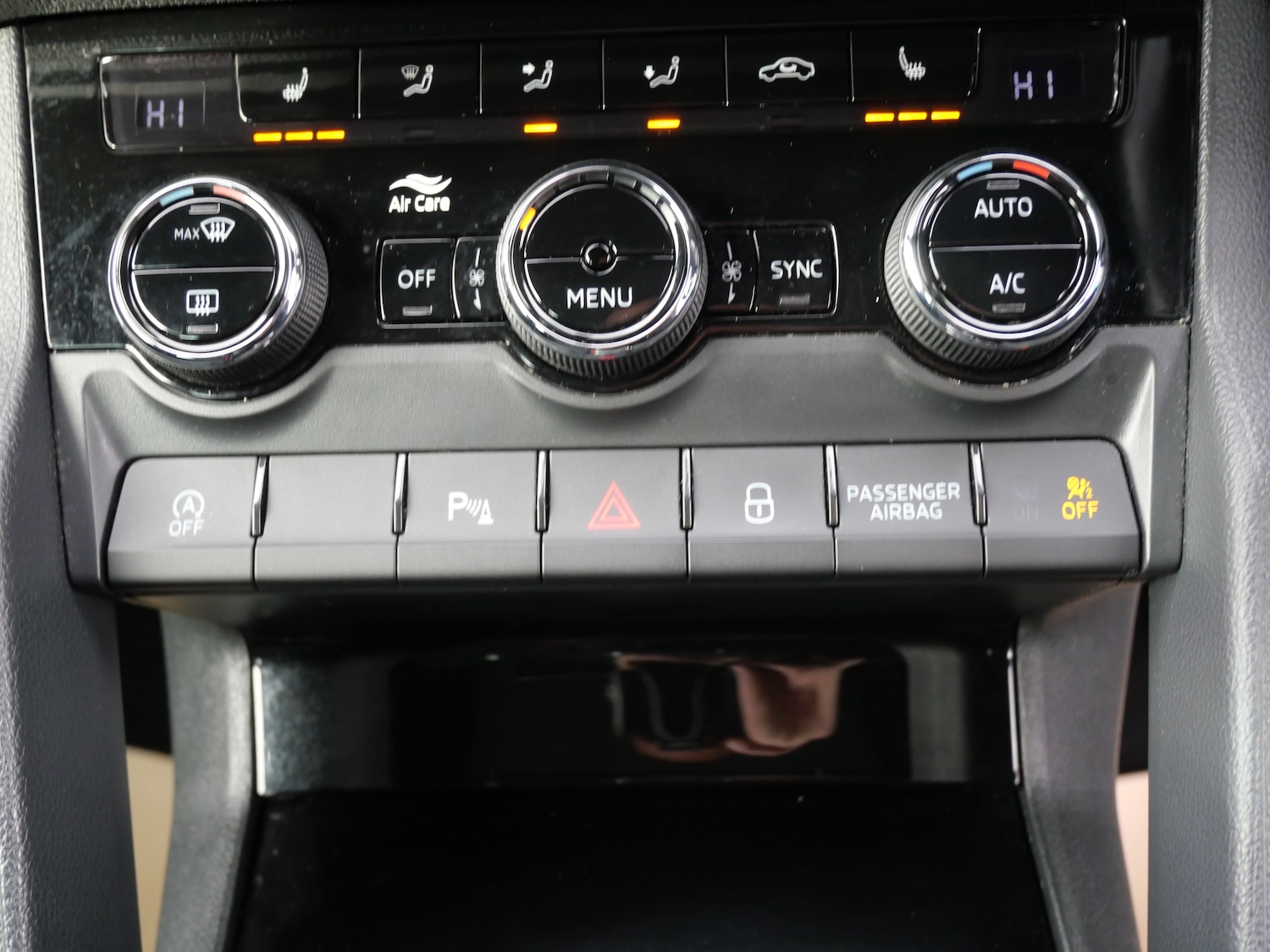 Used Skoda Karoq 2020 for sale - 76637921: Photo 22