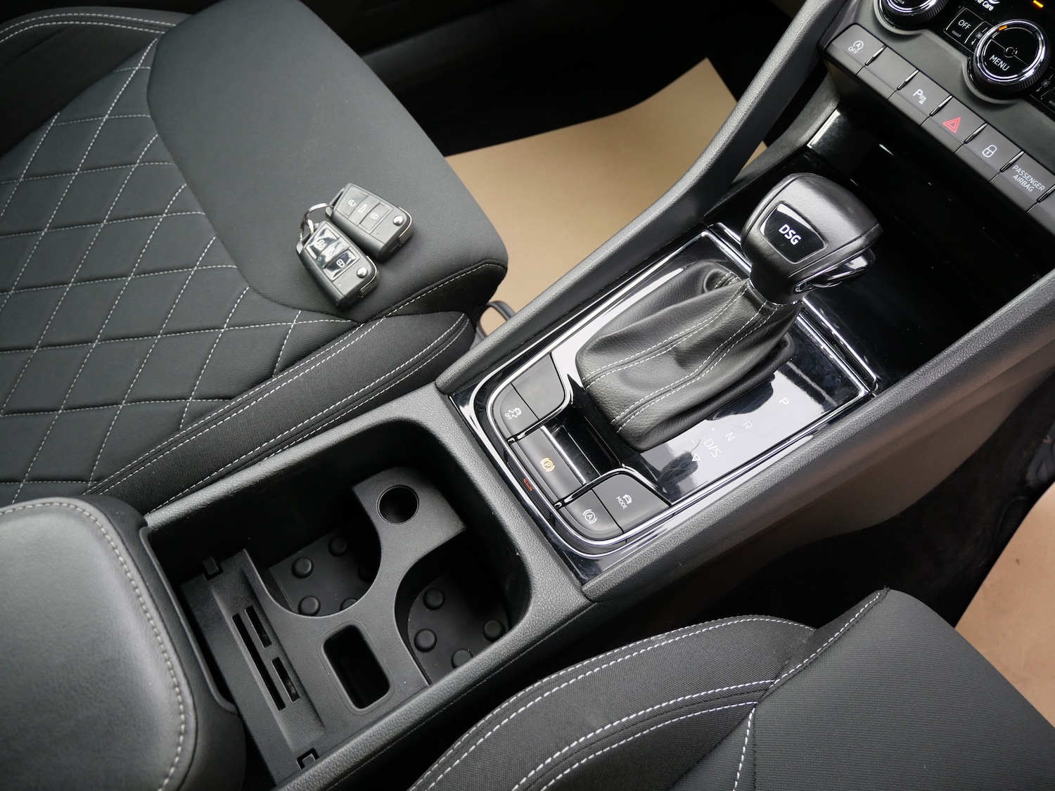 Used Skoda Karoq 2020 for sale - 76637921: Photo 24