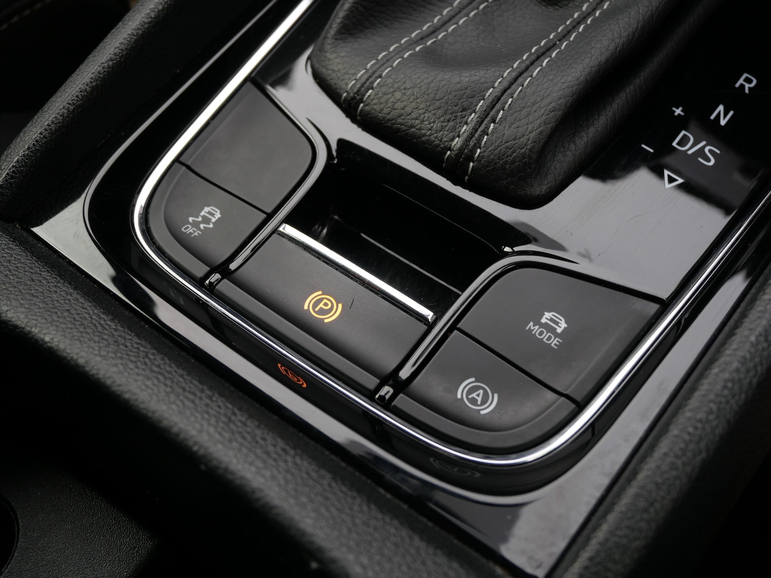 Used Skoda Karoq 2020 for sale - 76637921: Photo 28