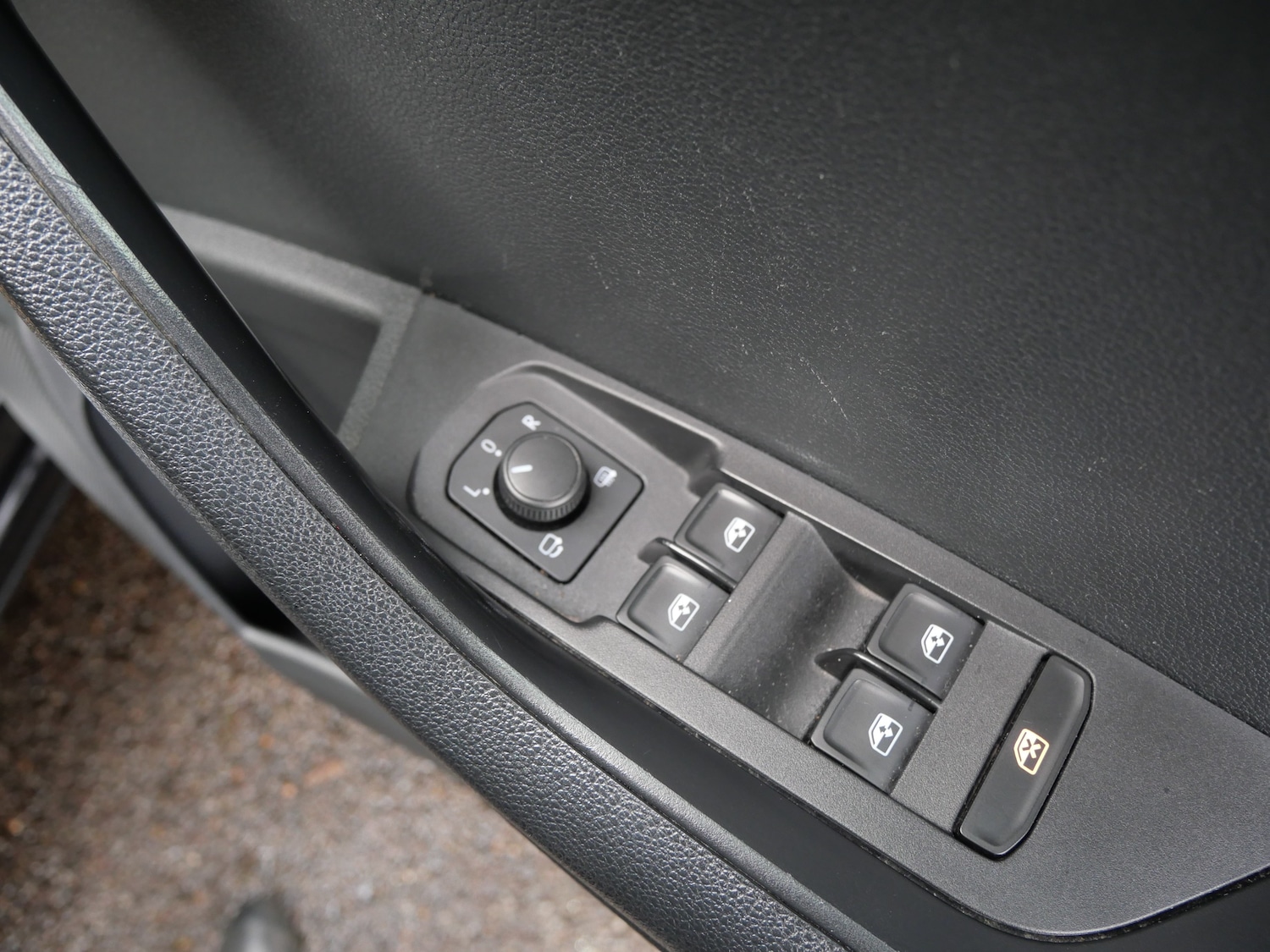 Used Skoda Karoq 2020 for sale - 76637921: Photo 39