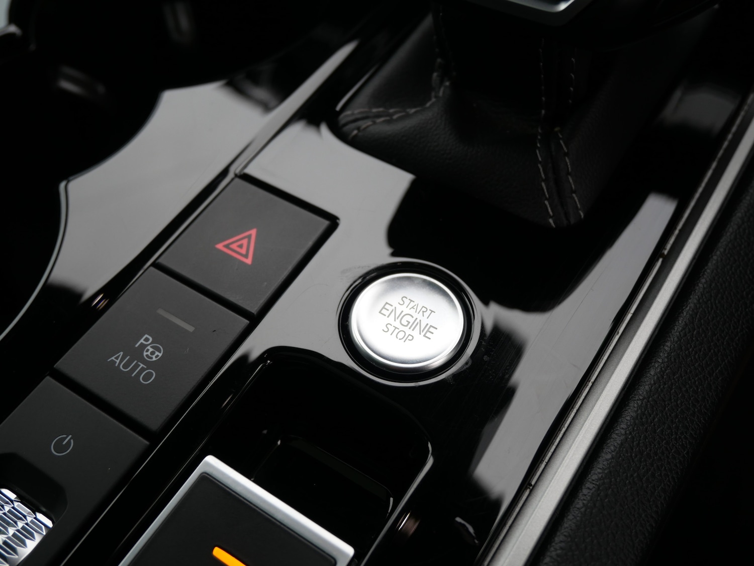 Used Volkswagen Touareg 2022 for sale - 77249411: Photo 27