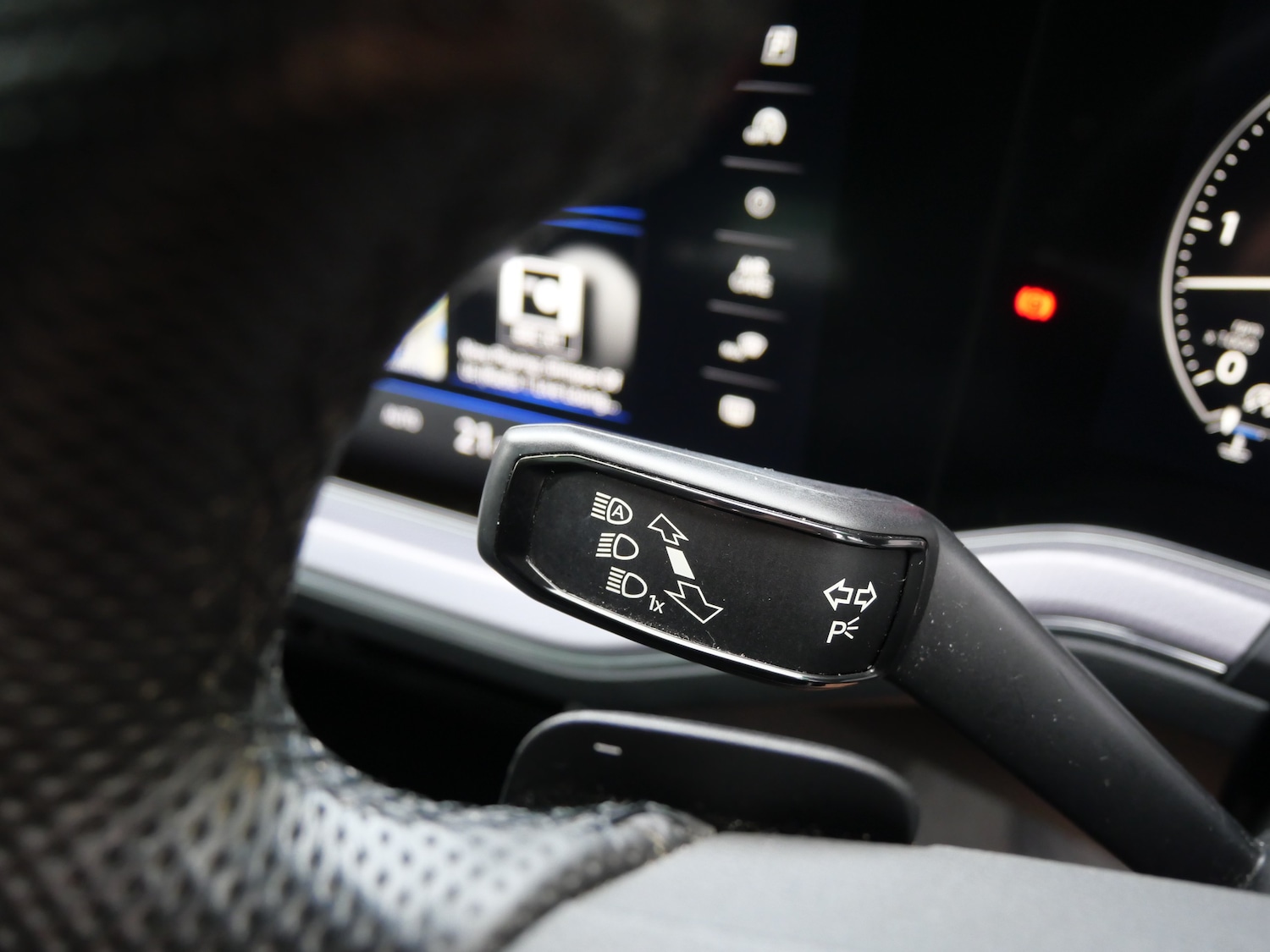 Used Volkswagen Touareg 2022 for sale - 77249411: Photo 30