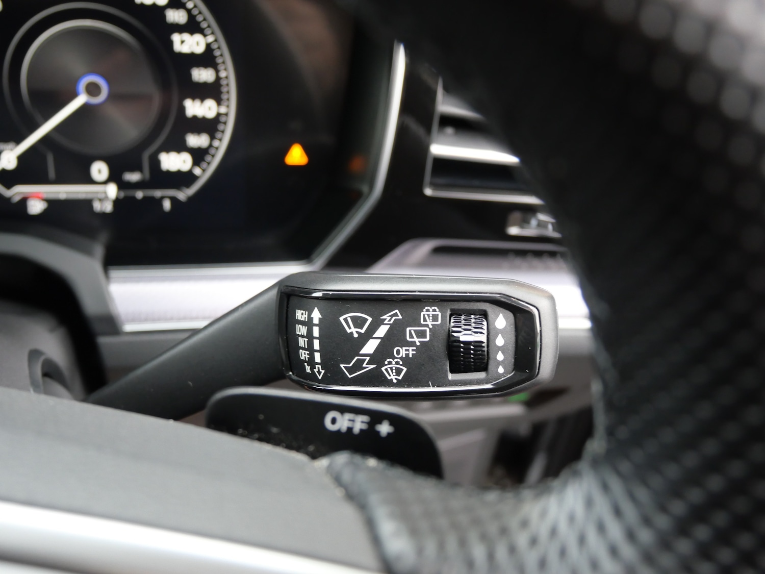 Used Volkswagen Touareg 2022 for sale - 77249411: Photo 36