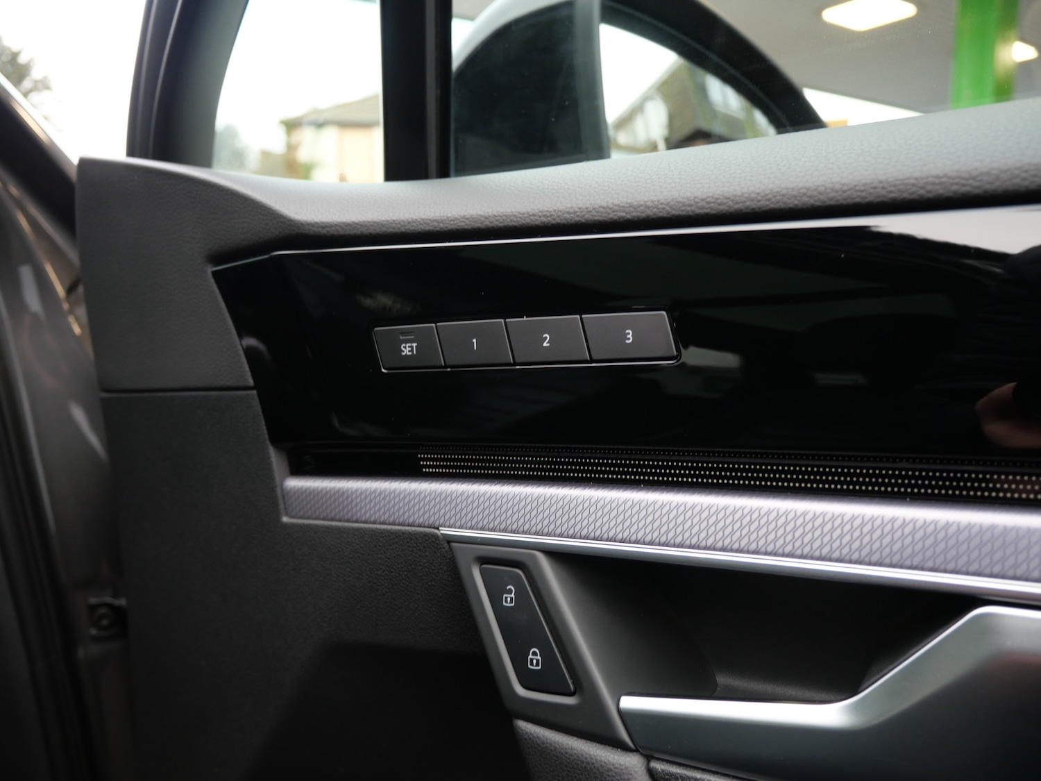 Used Volkswagen Touareg 2022 for sale - 77249411: Photo 41