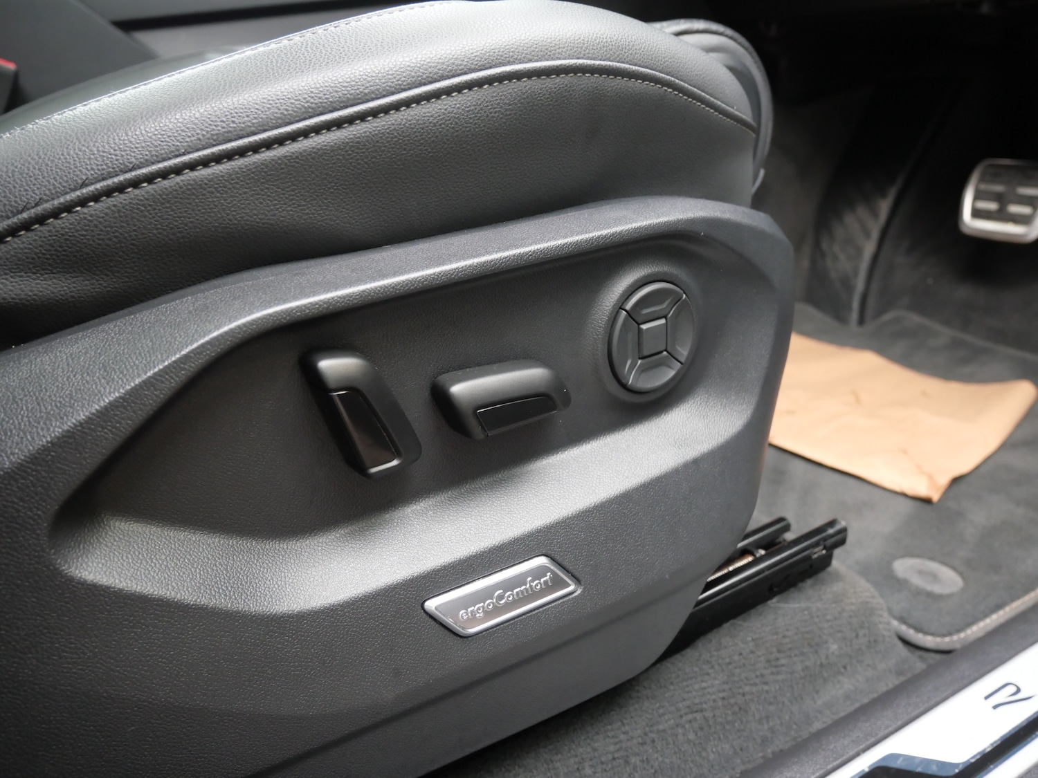 Used Volkswagen Touareg 2022 for sale - 77249411: Photo 43