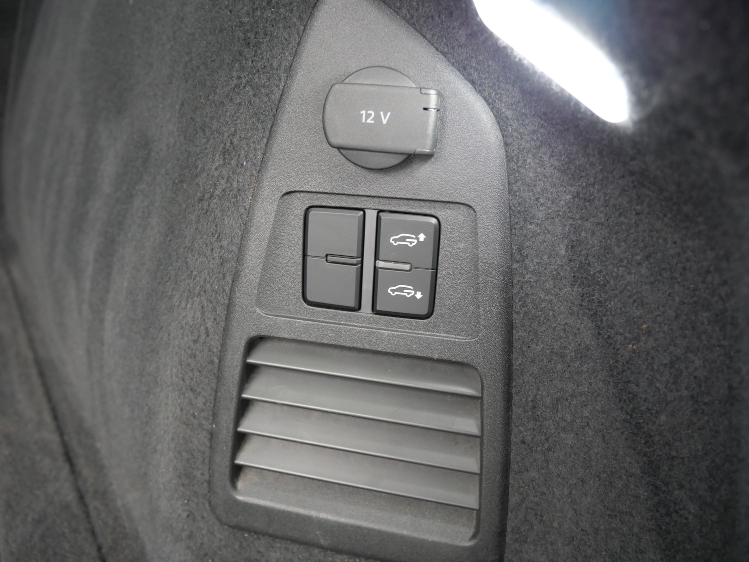 Used Volkswagen Touareg 2022 for sale - 77249411: Photo 55