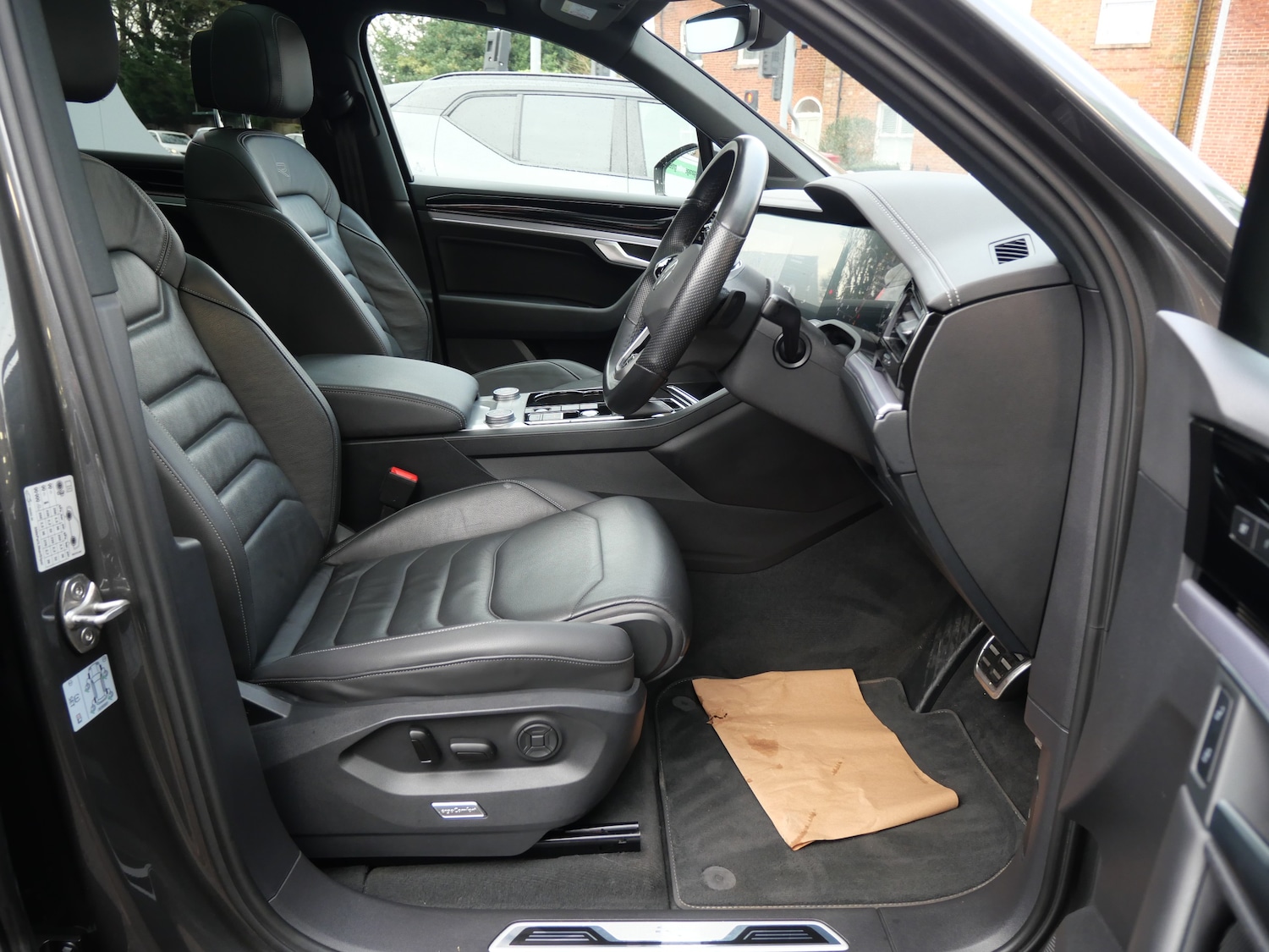 Used Volkswagen Touareg 2022 for sale - 77249411: Photo 8