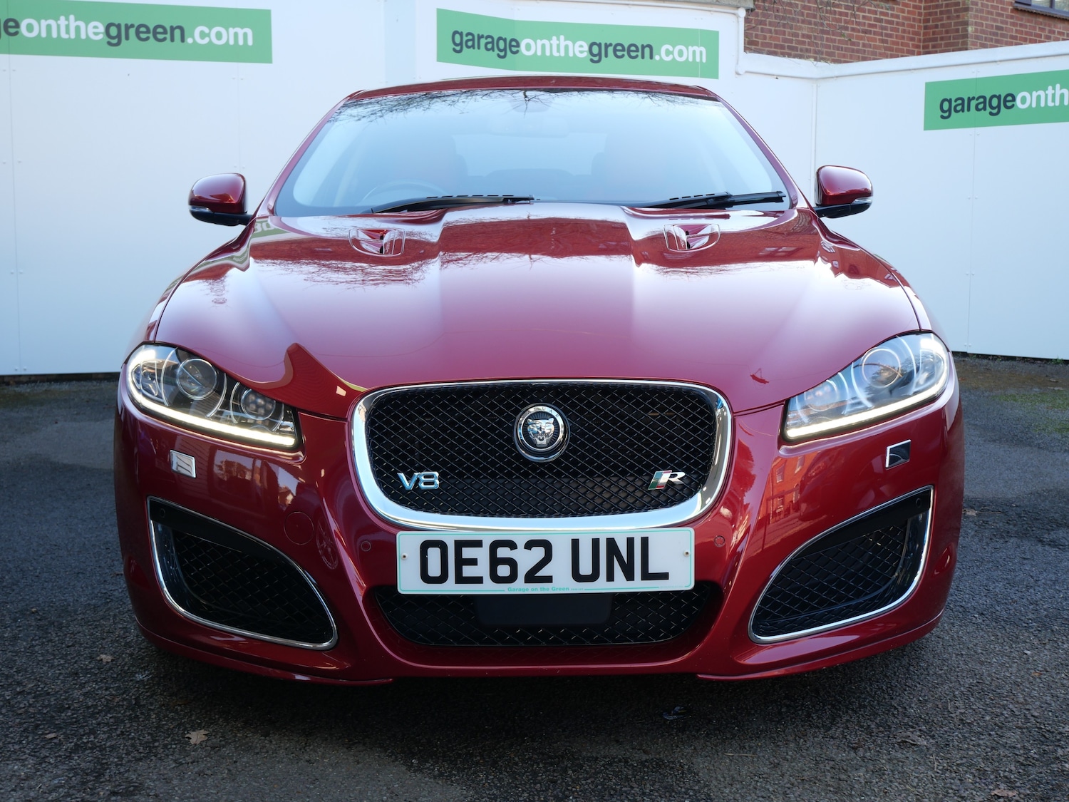 Used Jaguar XF 2013 for sale - 76637932: Photo 2