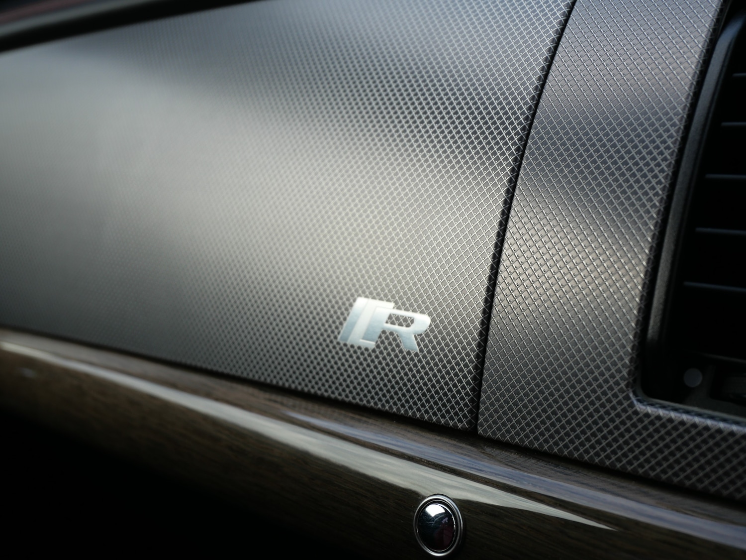 Used Jaguar XF 2013 for sale - 76637932: Photo 20