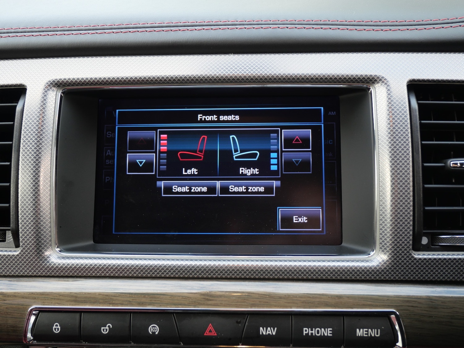 Used Jaguar XF 2013 for sale - 76637932: Photo 25