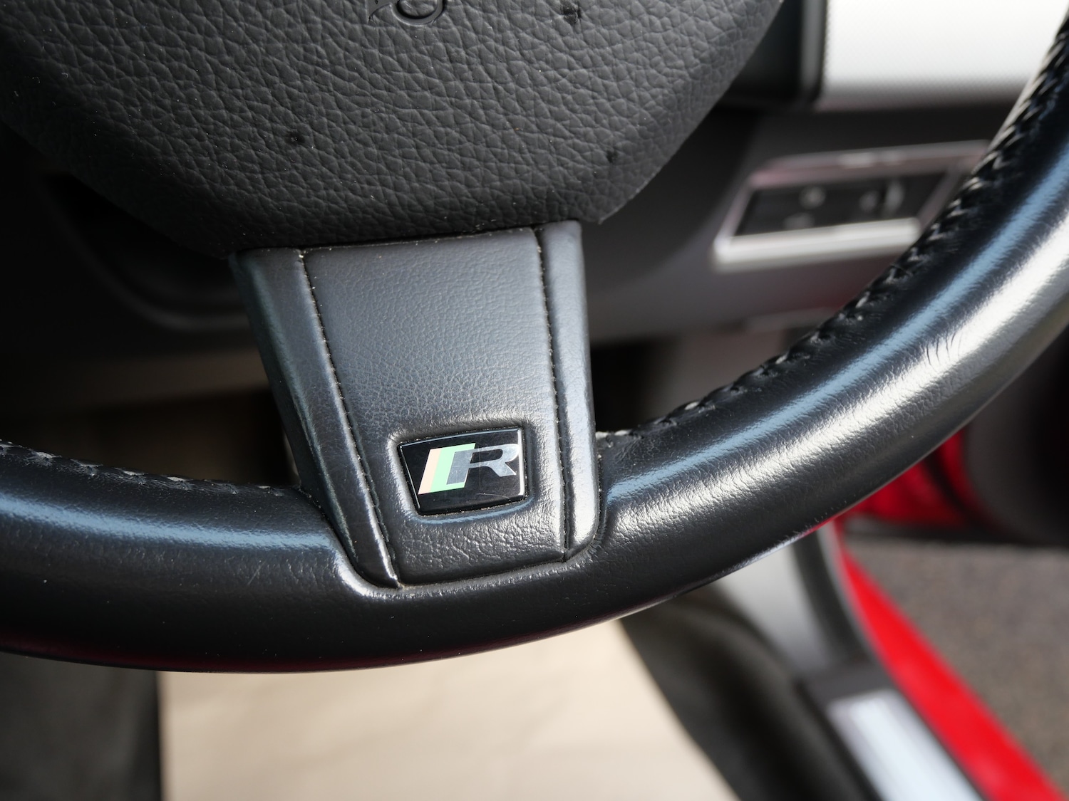 Used Jaguar XF 2013 for sale - 76637932: Photo 40