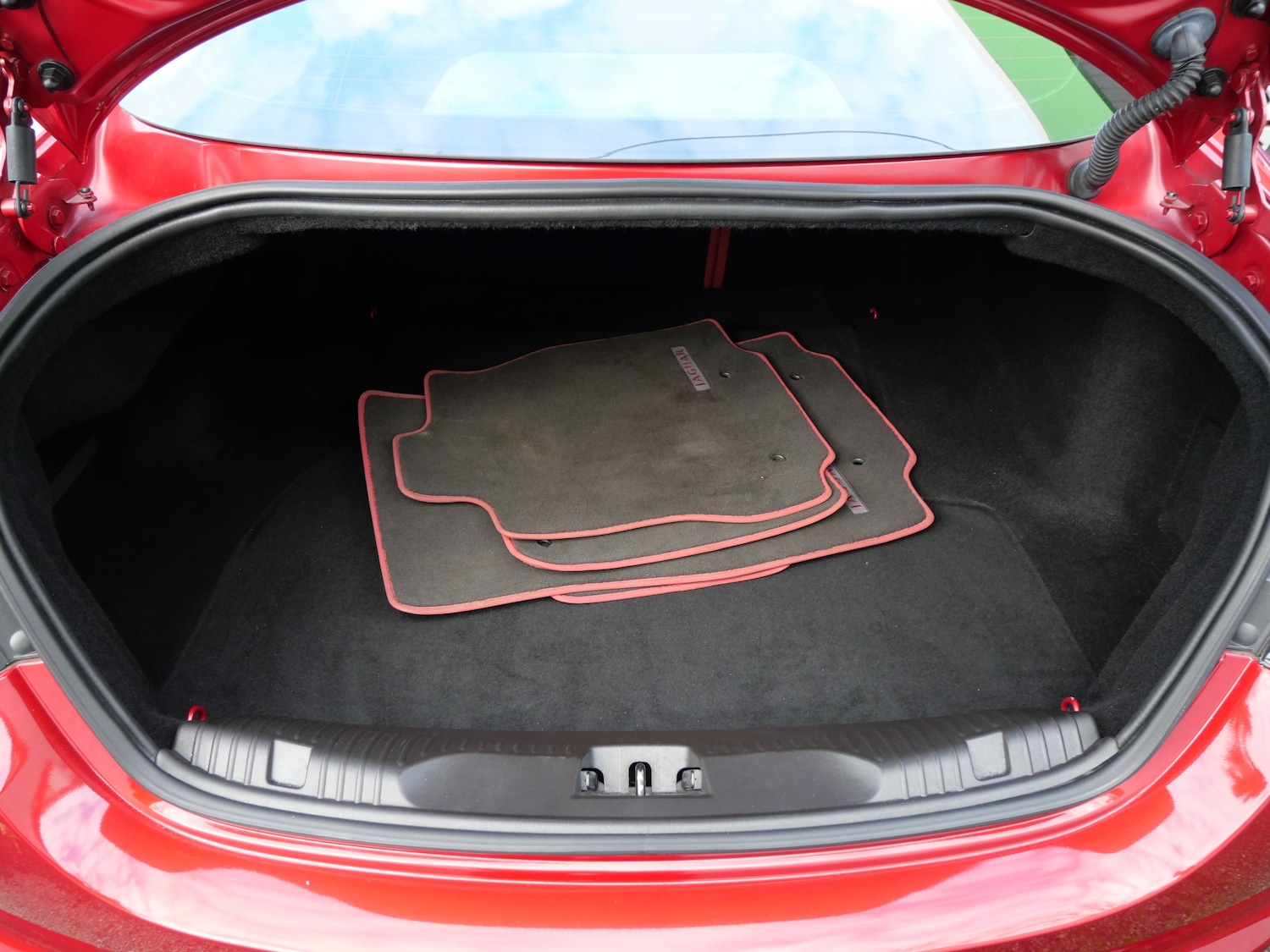 Used Jaguar XF 2013 for sale - 76637932: Photo 56