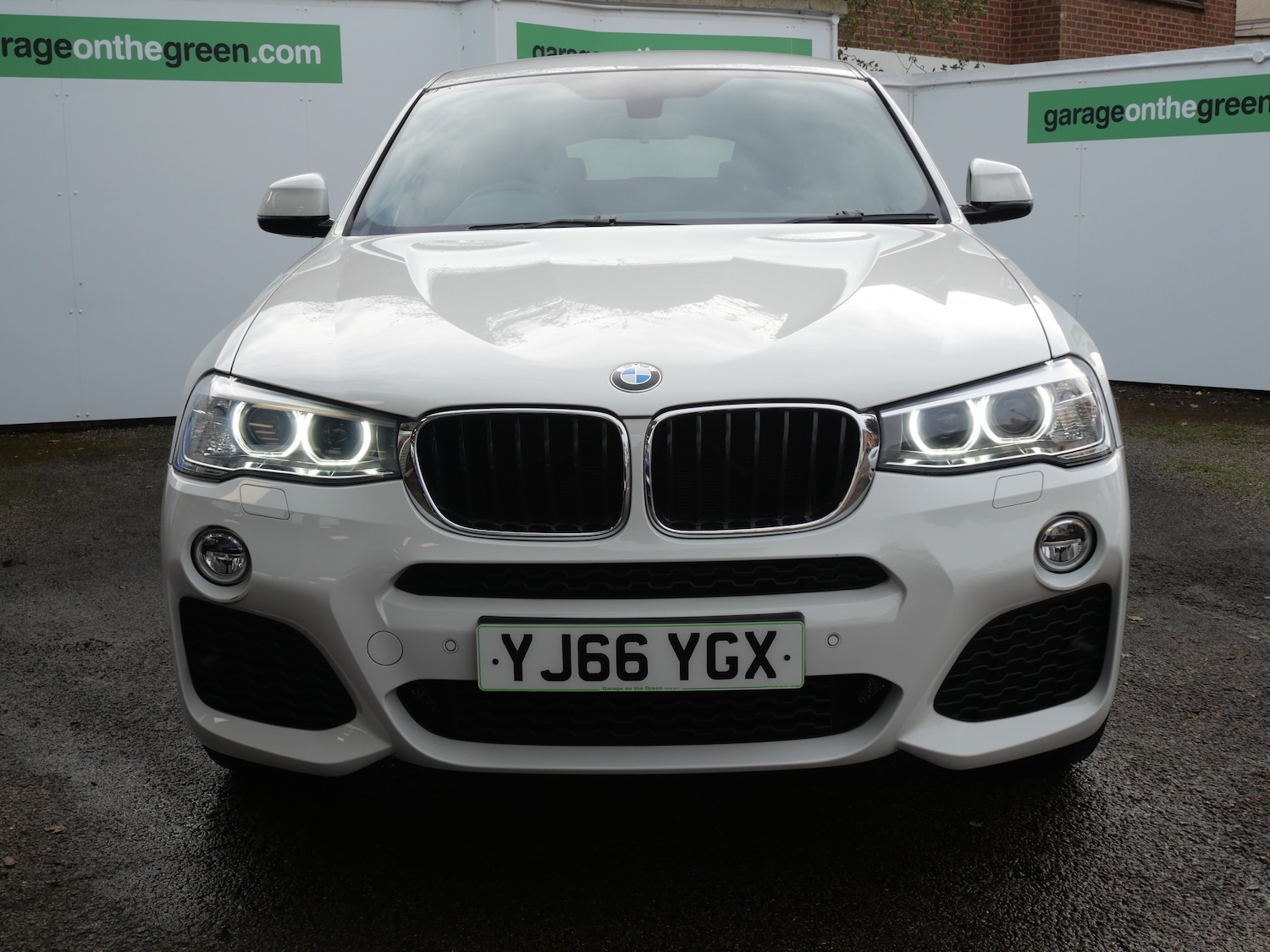Used BMW X4 2016 for sale - 76637929: Photo 2