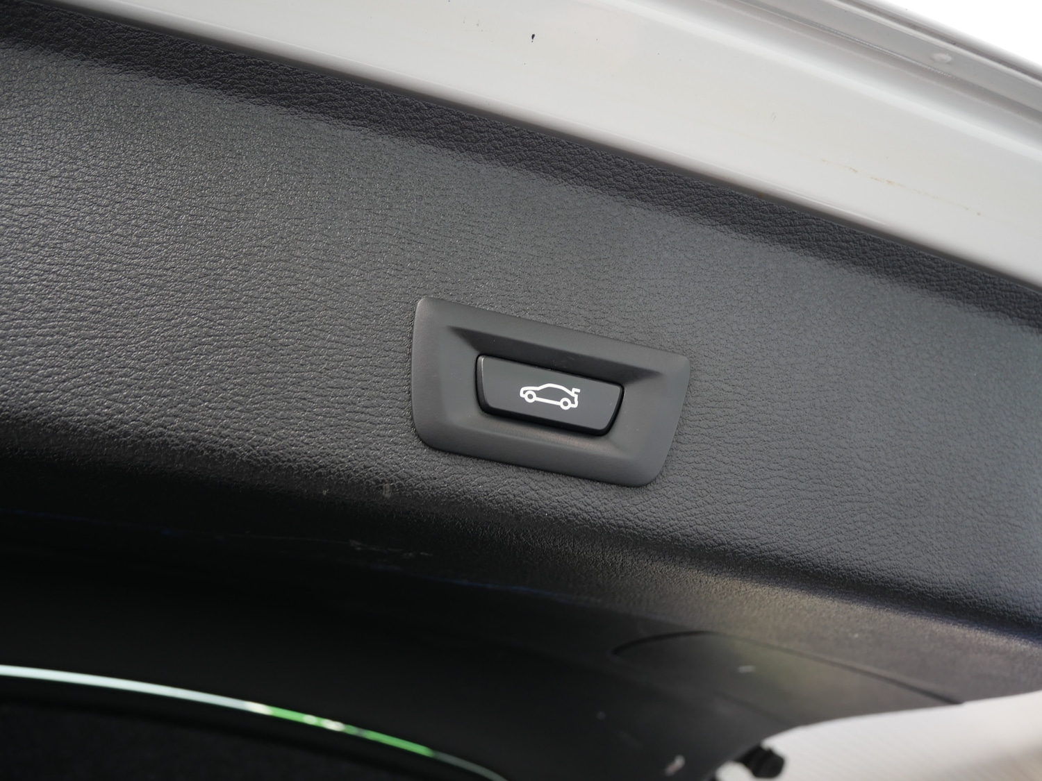 Used BMW X4 2016 for sale - 76637929: Photo 54