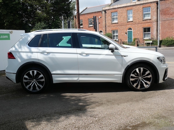 Used Volkswagen Tiguan 2017 for sale - 75549989: Photo 4