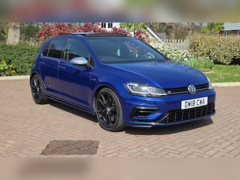 Used Volkswagen Golf 2018 for sale - 78201512: Photo