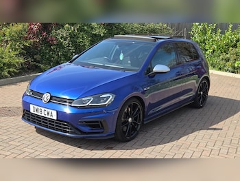 Used Volkswagen Golf 2018 for sale - 78201512: Photo