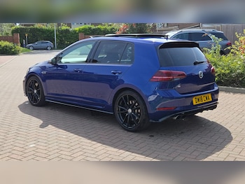 Used Volkswagen Golf 2018 for sale - 78201512: Photo