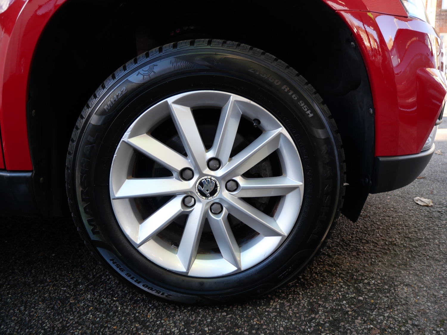 Used Skoda Yeti 2015 for sale - 76650376: Photo 34