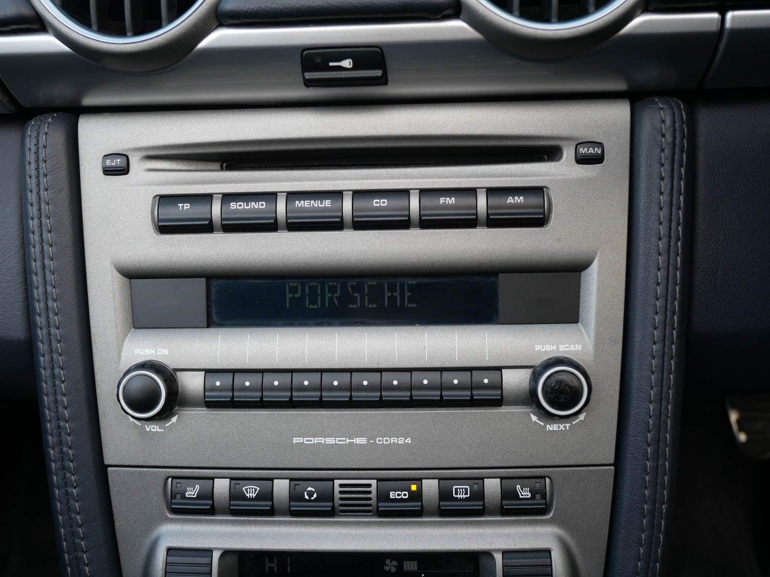 Used Porsche Boxster for sale - 77002028: Photo 16