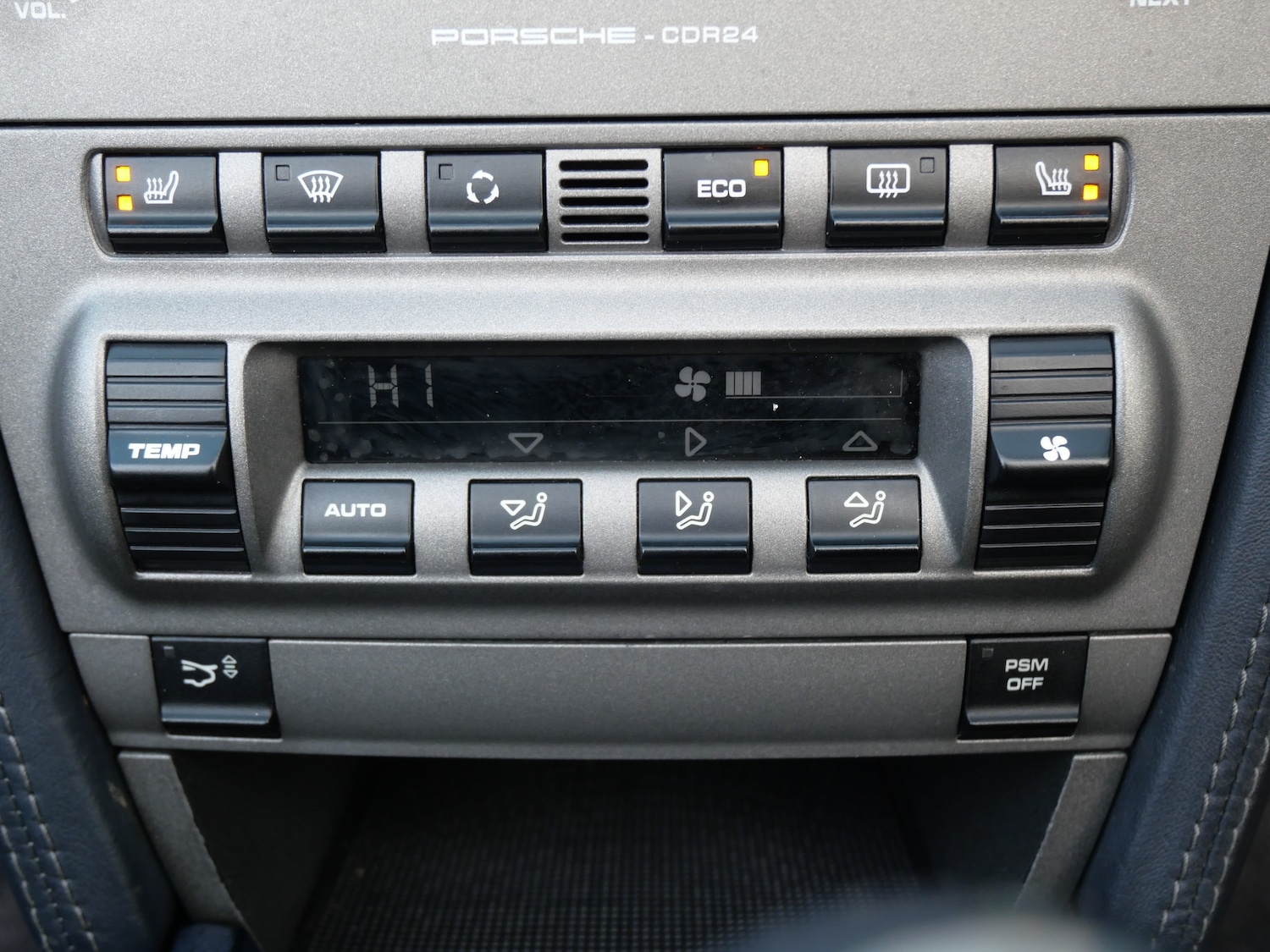 Used Porsche Boxster for sale - 77002028: Photo 18