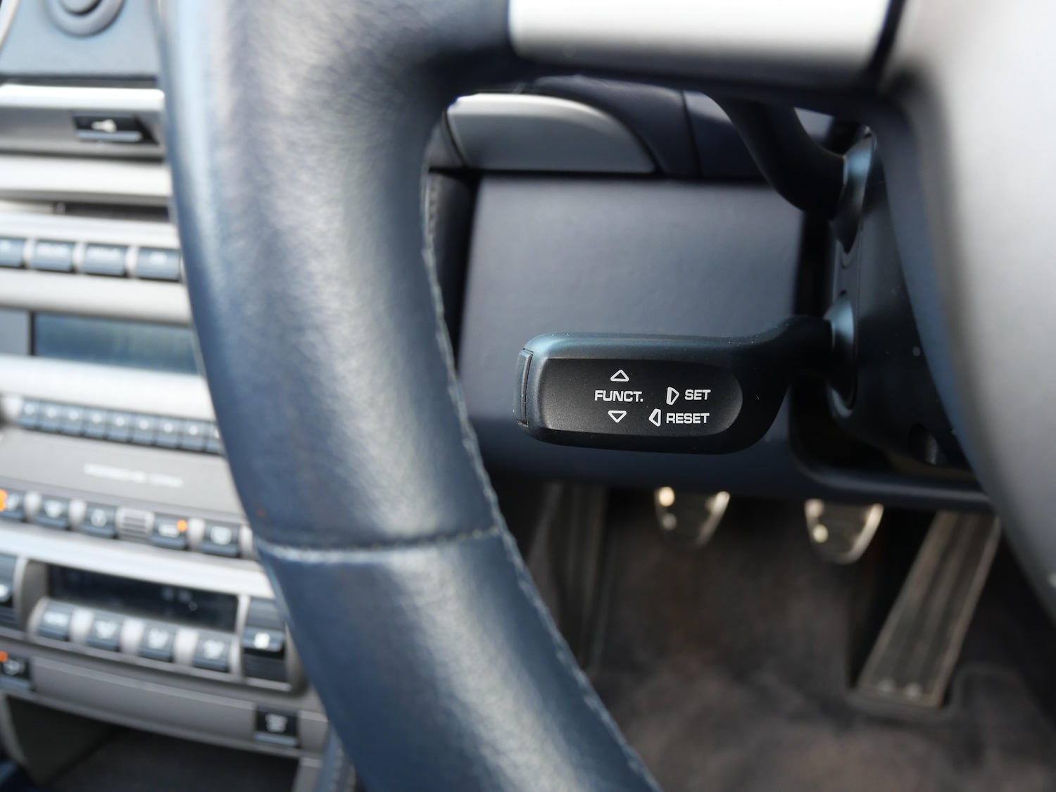 Used Porsche Boxster for sale - 77002028: Photo 24