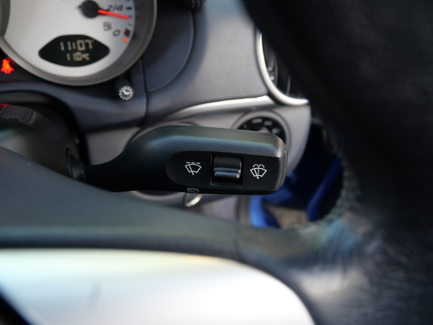 Used Porsche Boxster for sale - 77002028: Photo 25