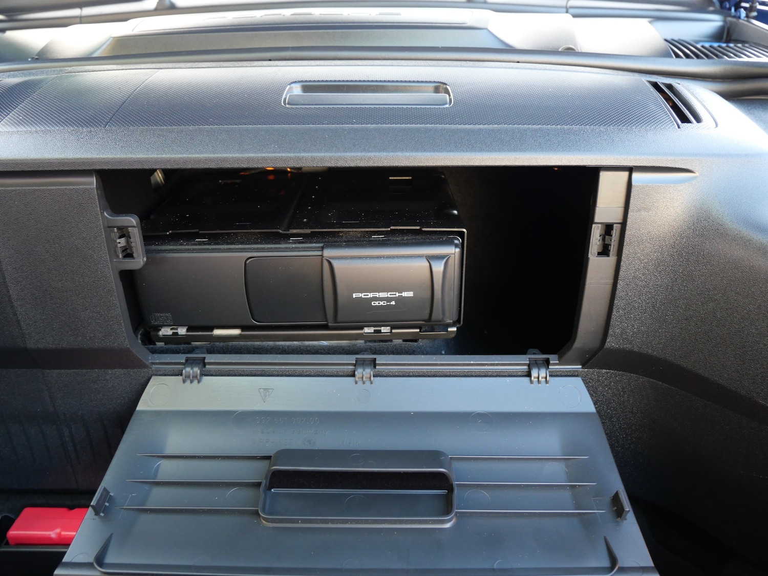 Used Porsche Boxster for sale - 77002028: Photo 42