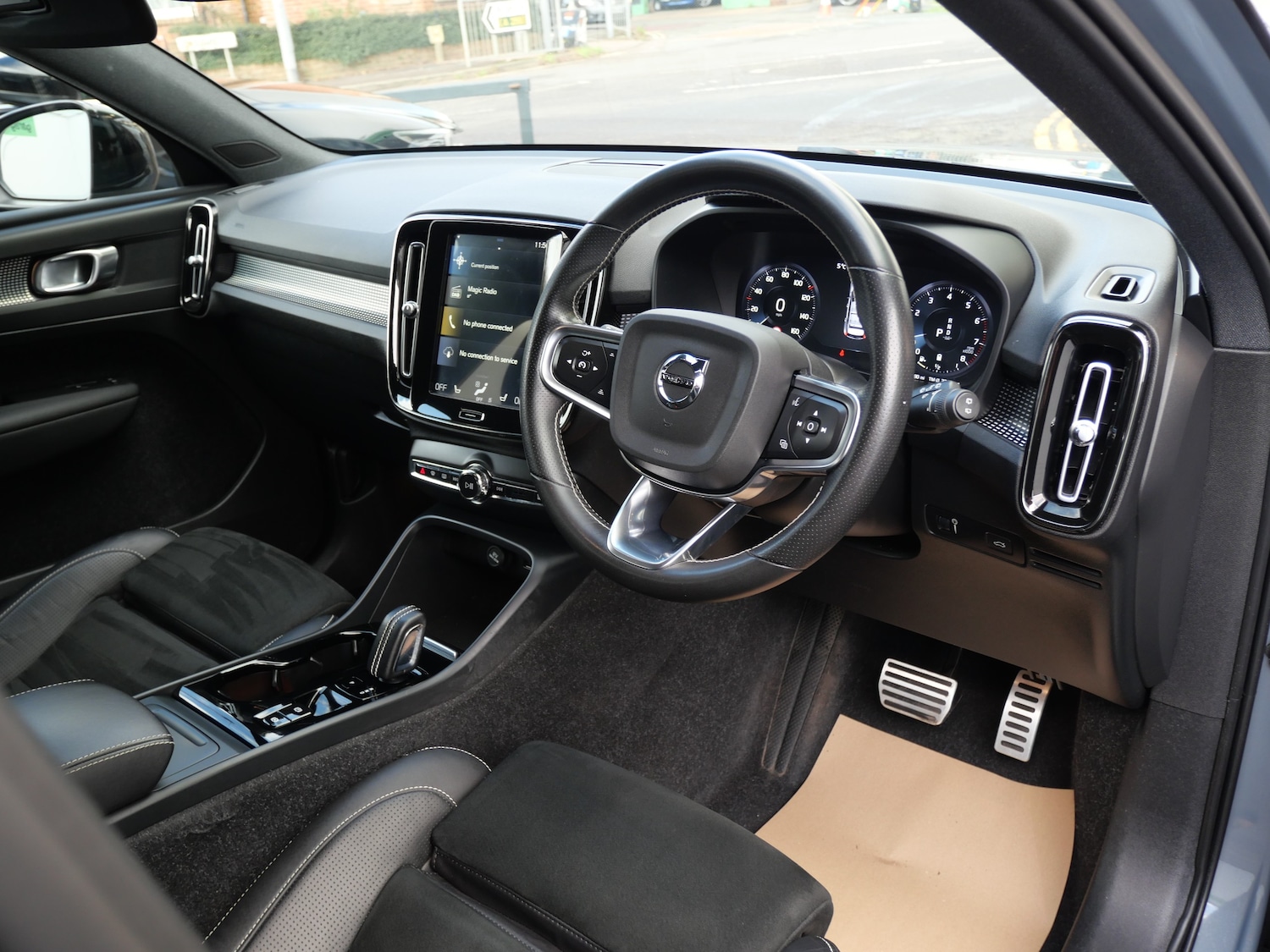 Used Volvo XC40 2020 for sale - 77128670: Photo 15