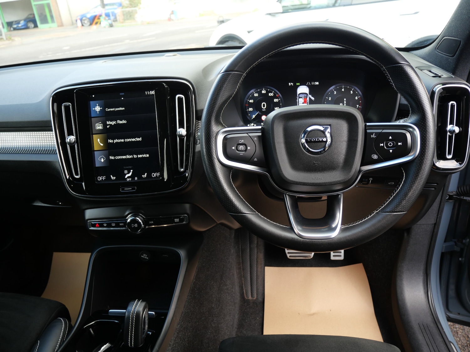 Used Volvo XC40 2020 for sale - 77128670: Photo 16