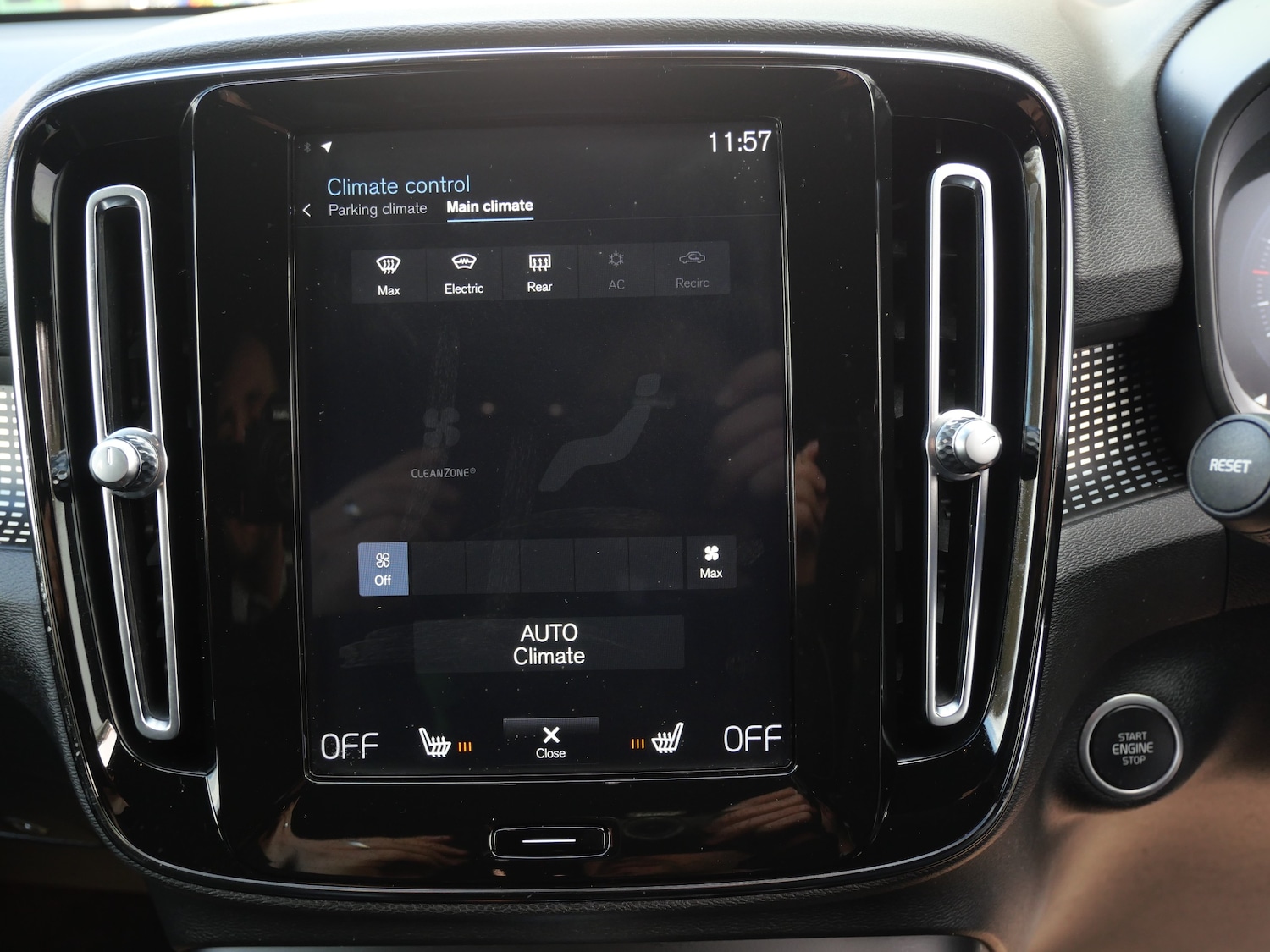 Used Volvo XC40 2020 for sale - 77128670: Photo 24