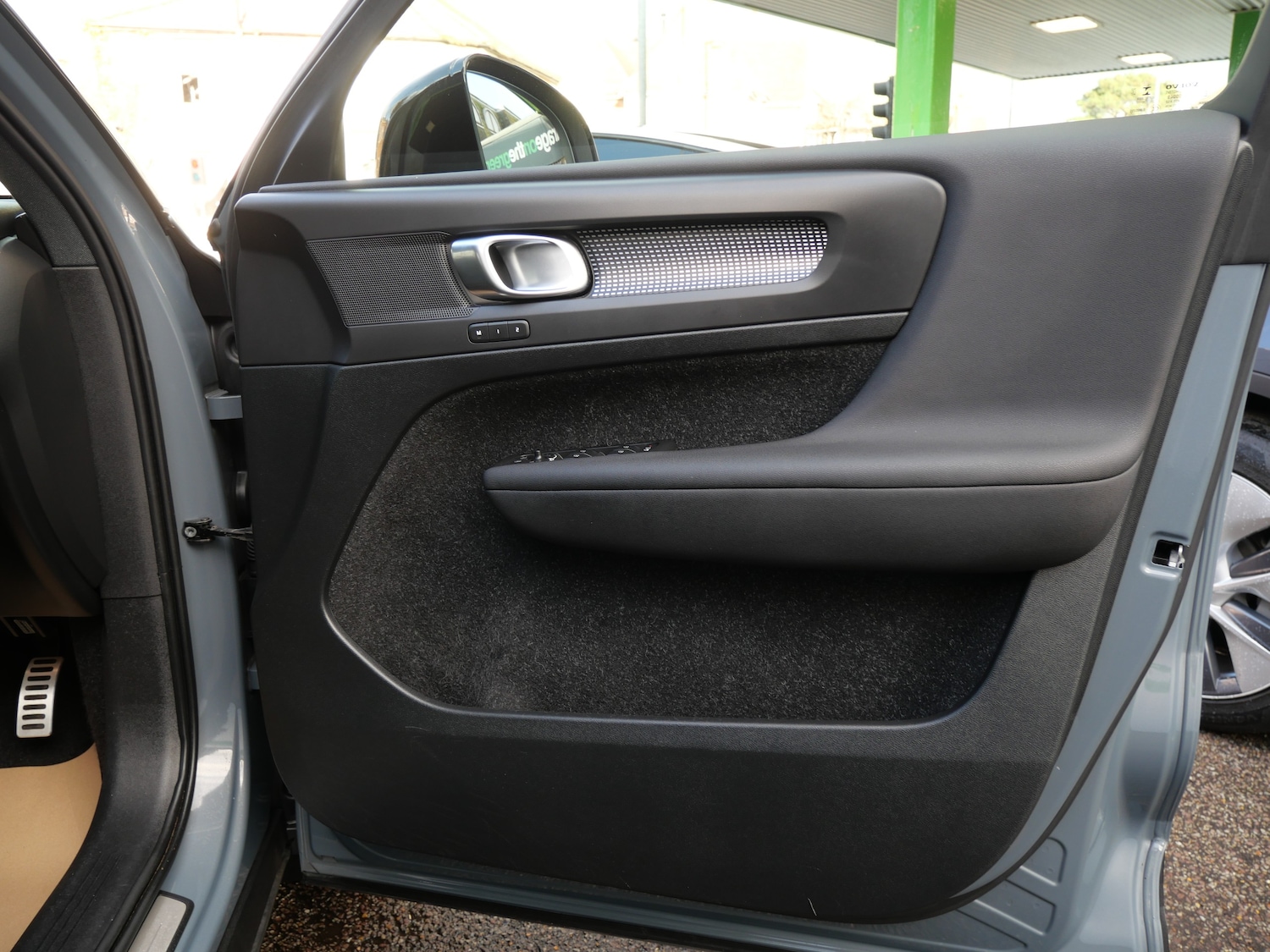 Used Volvo XC40 2020 for sale - 77128670: Photo 42