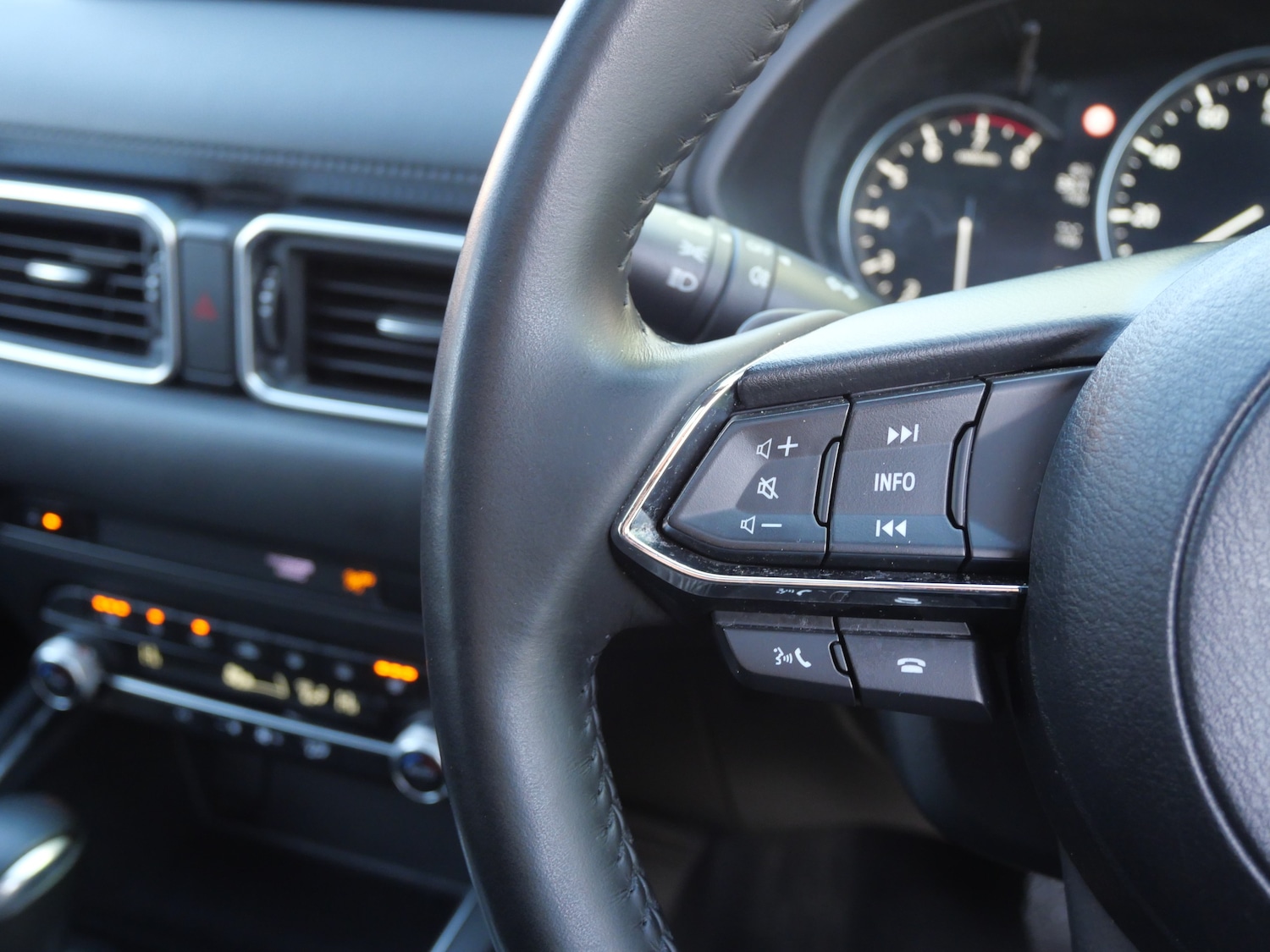 Used Mazda CX-5 2023 for sale - 77072147: Photo 37