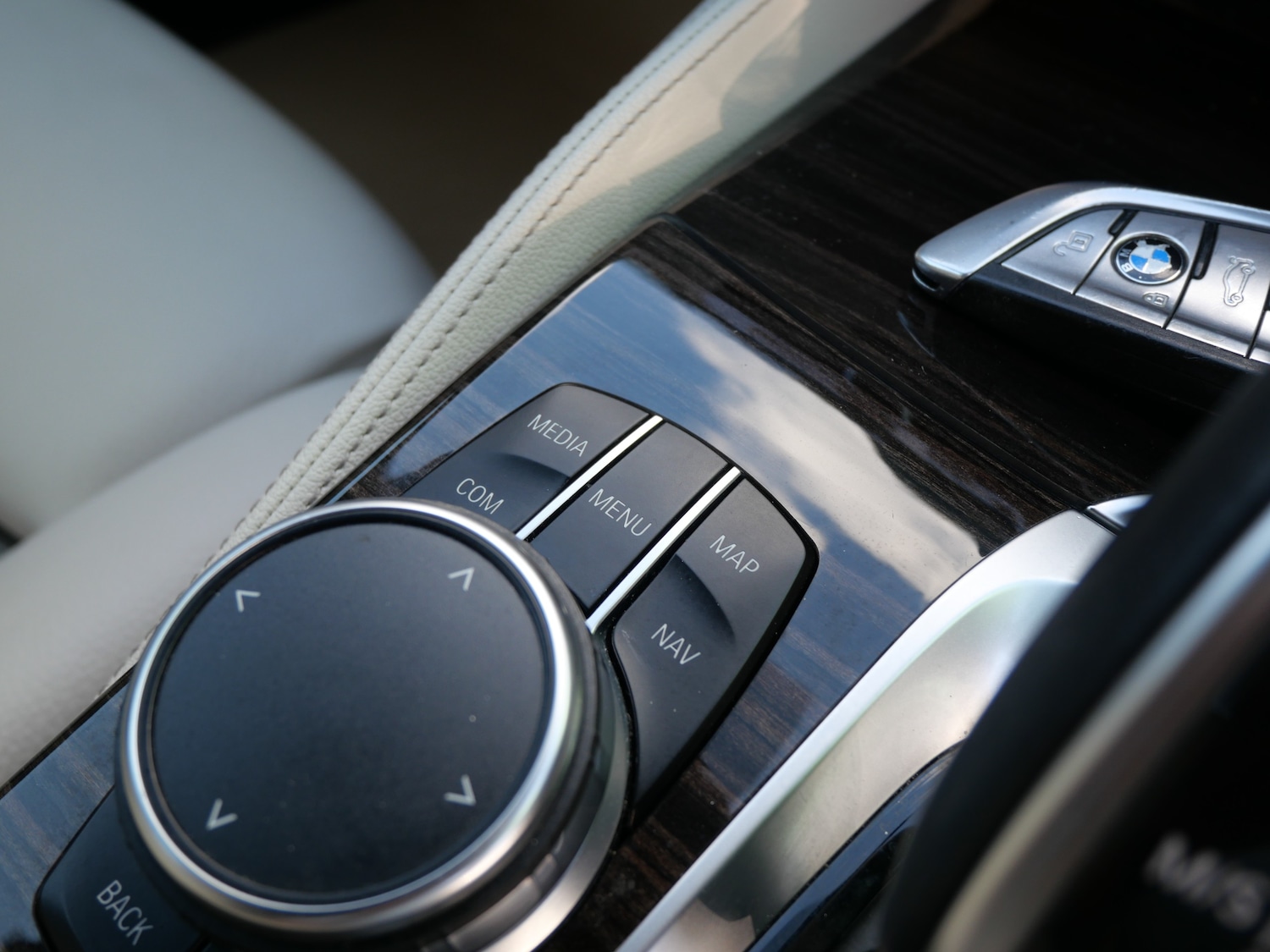 Used BMW 5 Series 2017 for sale - 76006588: Photo 32