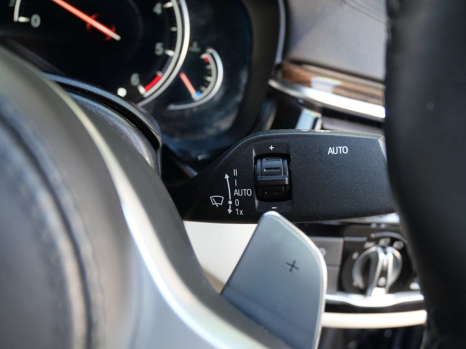 Used BMW 5 Series 2017 for sale - 76006588: Photo 41