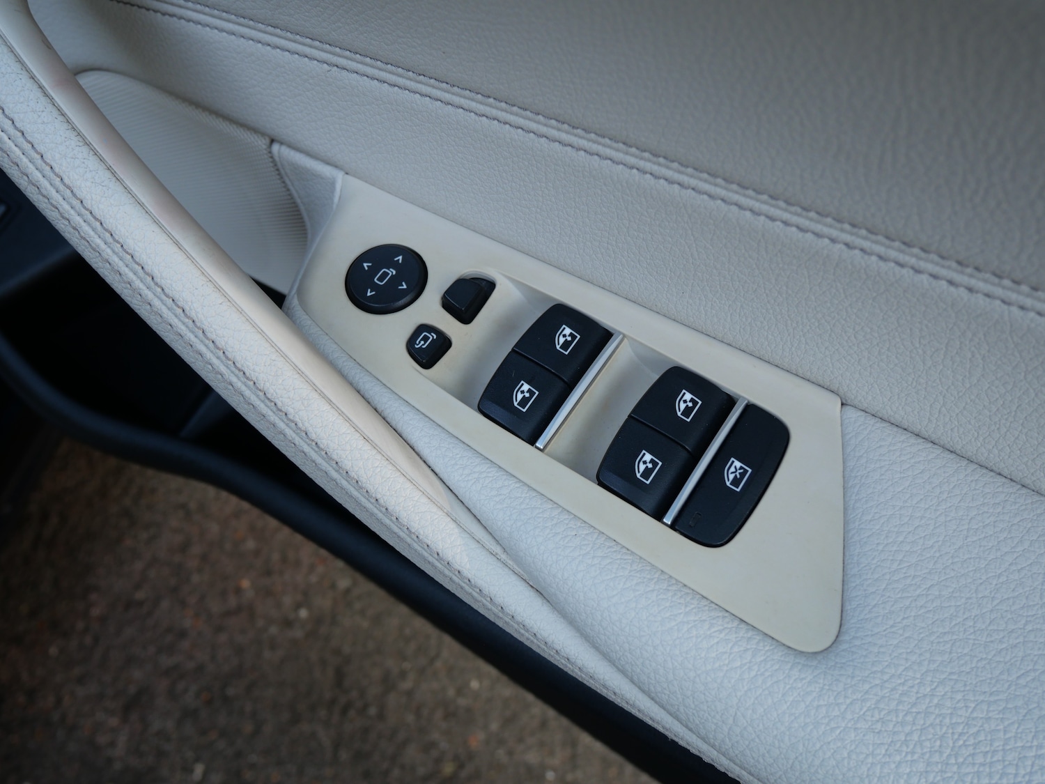 Used BMW 5 Series 2017 for sale - 76006588: Photo 44