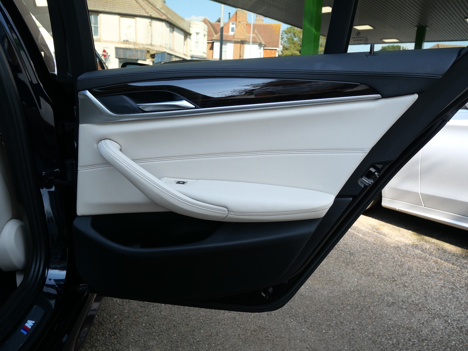 Used BMW 5 Series 2017 for sale - 76006588: Photo 48